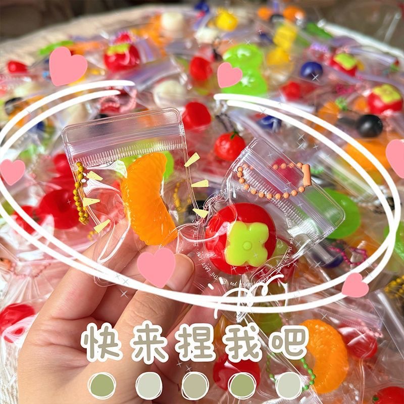 Popular Bagged Fruit Squishy T - Party Games For Adults And Kids recension och pris