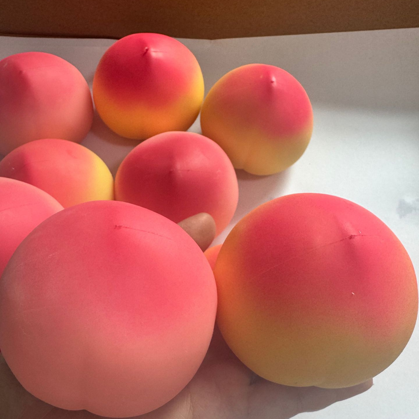Crispy Sound Peach Fruit Squis - Party Games For Adults And Kids recension och pris